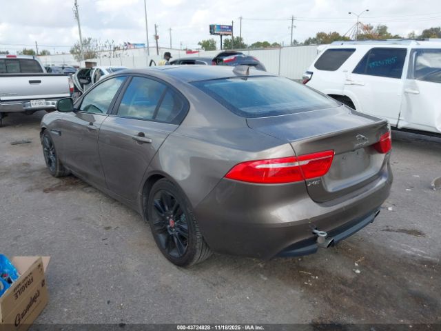 2017 JAGUAR XE SAJAE4BG4HA967113 Photo 2