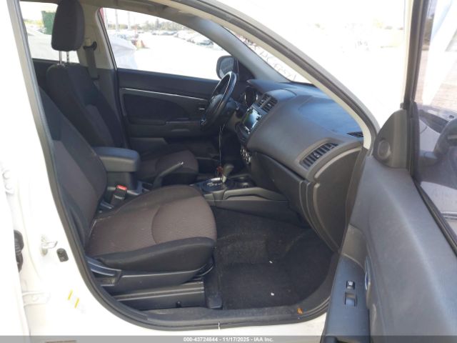 2017 MITSUBISHI OUTLANDER SPORT JA4AR3AW9HZ025625 Photo 4