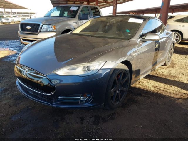 2015 TESLA MODEL S 5YJSA1H40FF096760 Photo 1