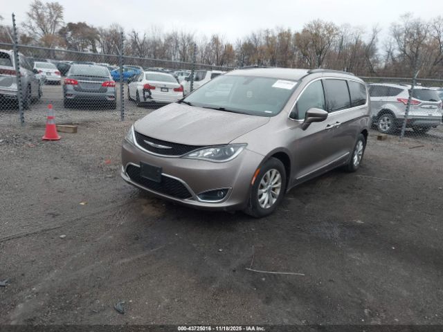 2017 CHRYSLER PACIFICA 2C4RC1BGXHR595584 Photo 1