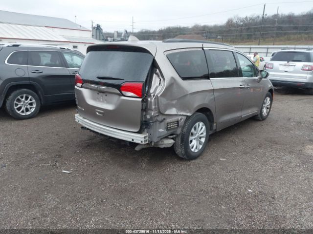 2017 CHRYSLER PACIFICA 2C4RC1BGXHR595584 Photo 3