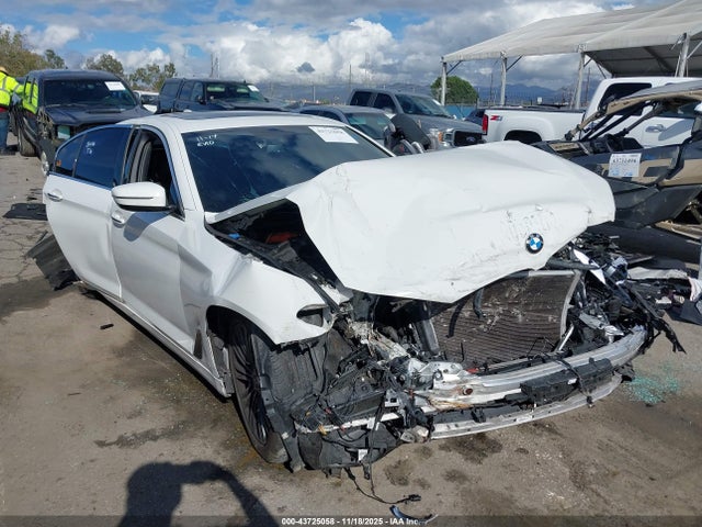 2018 BMW 530E WBAJA9C54JB034636