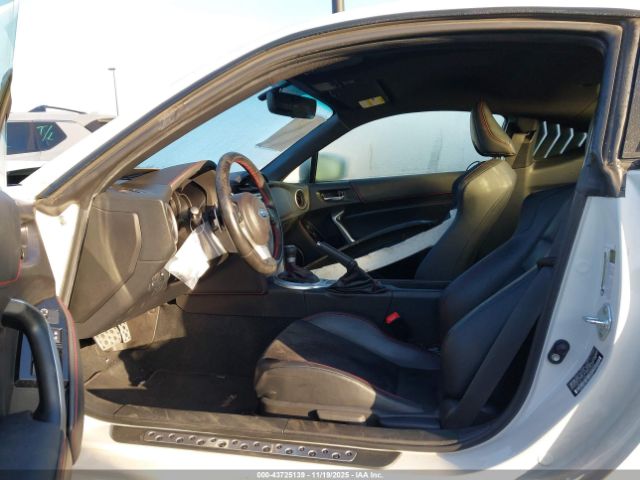 2020 SUBARU BRZ JF1ZCAC12L8702888 Photo 4