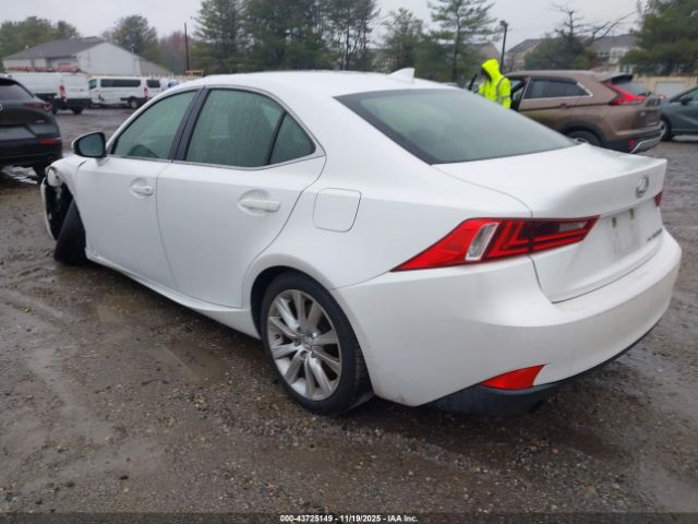 2016 LEXUS IS 300 JTHCM1D29G5003977 Photo 2