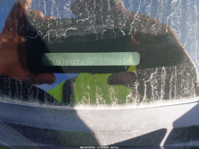 2016 MAZDA MAZDA3 3MZBM1V78GM256934 Photo 8