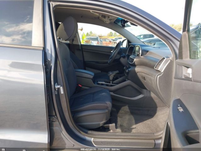 2019 HYUNDAI TUCSON KM8J3CA41KU935906 Photo 4