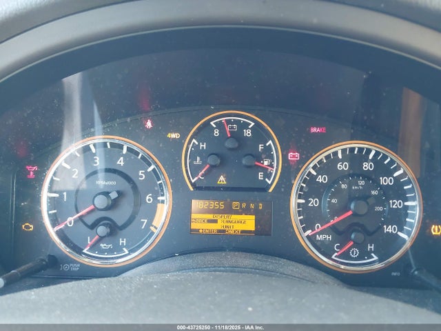 5N1AA0NE0EN611626 Nissan Armada Platinum