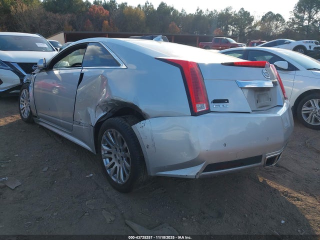 2012 CADILLAC CTS 1G6DA1E36C0146045 Photo 2