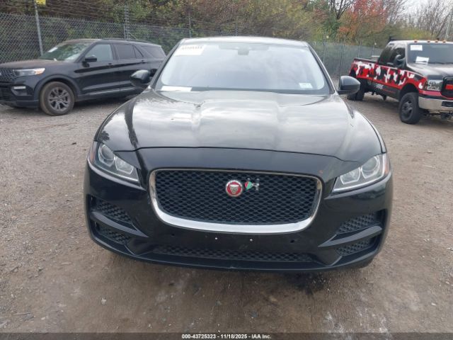2019 JAGUAR F-PACE SADCS2FX7KA601690 Photo 5