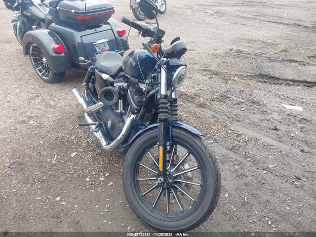 2013 HARLEY-DAVIDSON XL883 1HD4LE215DC433571