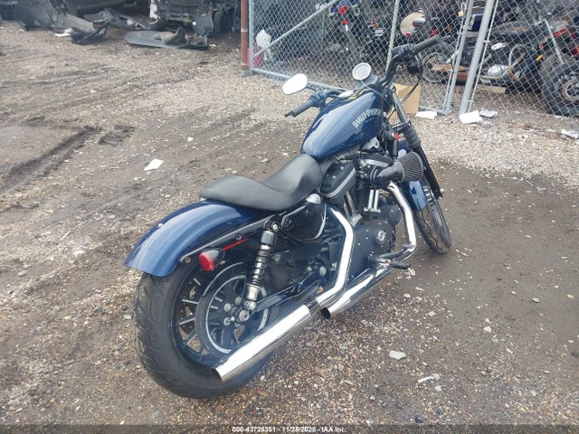 2013 HARLEY-DAVIDSON XL883 1HD4LE215DC433571 Photo 3