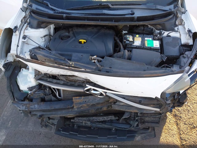 KMHD35LH4GU270807 Hyundai ELANTRA GT