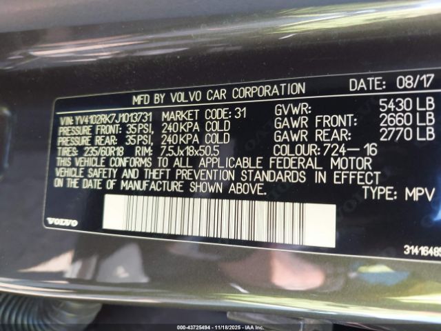 2018 VOLVO XC60 YV4102RK7J1013731 Photo 8