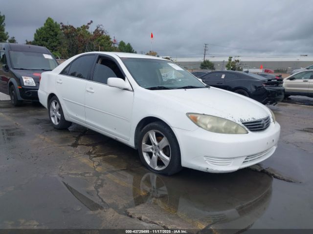 2005 TOYOTA CAMRY 4T1BE32K65U027869