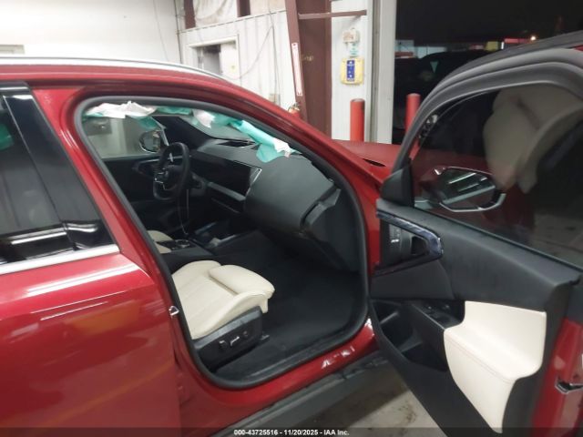 2025 BMW X3 5UX53GP01S9Z68892 Photo 4