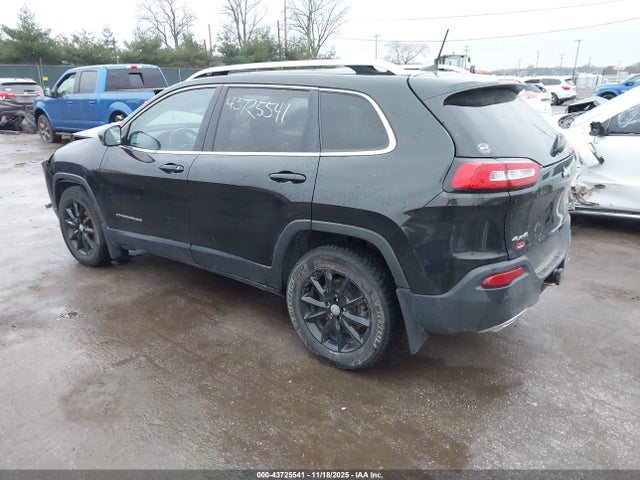 2016 JEEP CHEROKEE 1C4PJMDSXGW148937 Photo 2