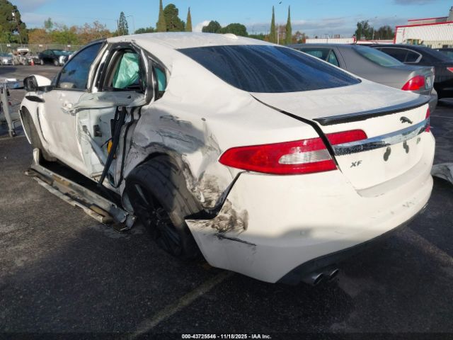 2010 JAGUAR XF SAJWA0JC1AMR53957 Photo 2