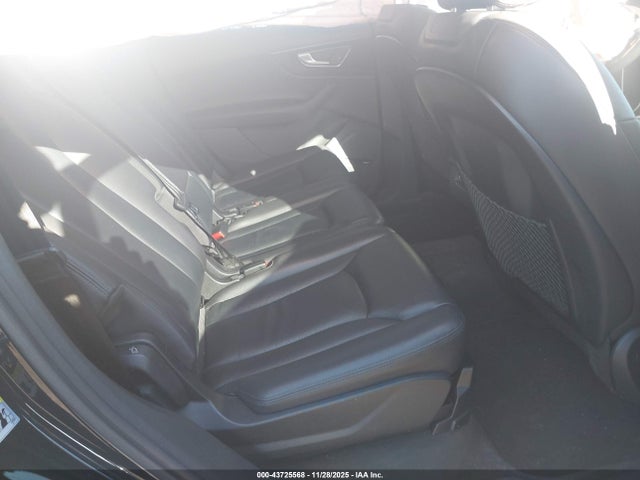 2018 AUDI Q7 WA1LAAF75JD019605 Photo 7