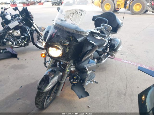 2016 KAWASAKI VN1700 JKBVNRB18GA012120 Photo 1