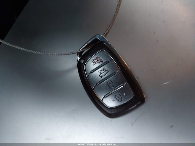 5NPD84LF8HH138661 Hyundai Elantra Value Edition