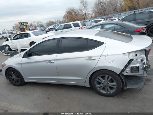 5NPD84LF8HH138661 Hyundai Elantra Value Edition