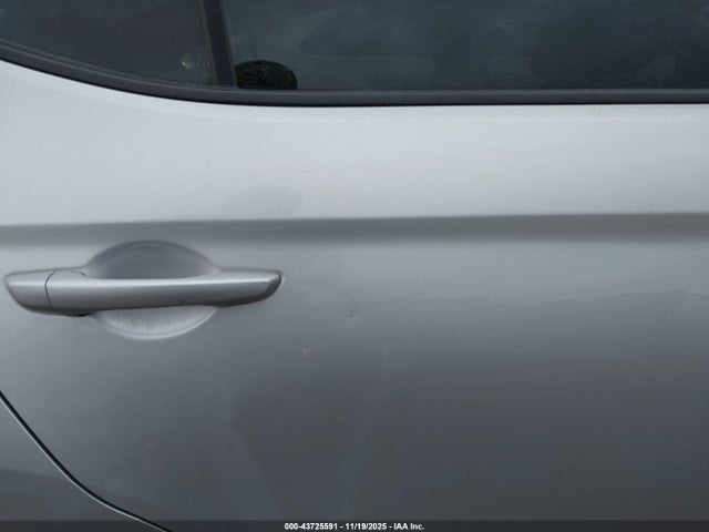 5NPD84LF8HH138661 Hyundai Elantra Value Edition