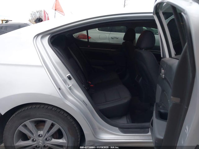 5NPD84LF8HH138661 Hyundai Elantra Value Edition