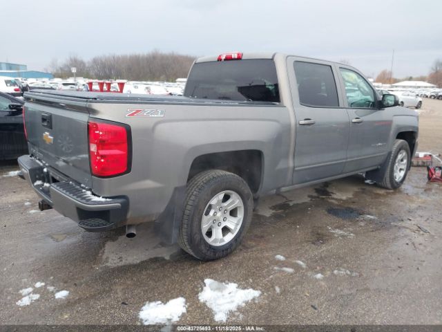 2017 CHEVROLET SILVERADO 1500 3GCUKREC6HG281411 Photo 3
