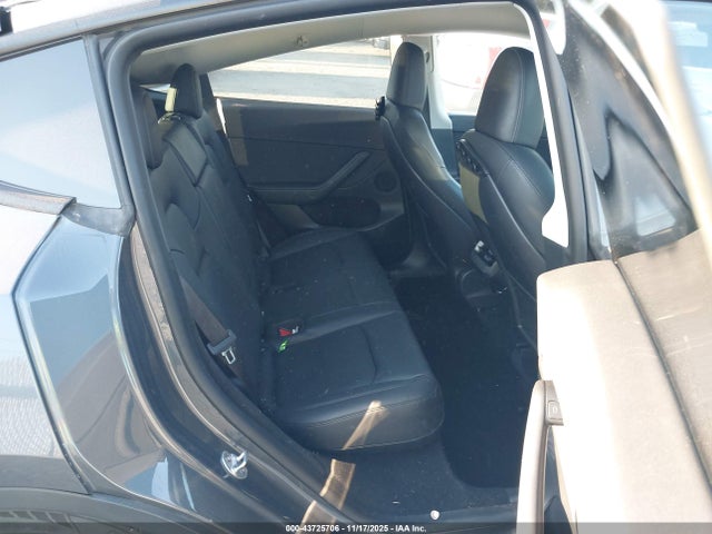 2022 TESLA MODEL Y 7SAYGDEE4NA006032 Photo 7