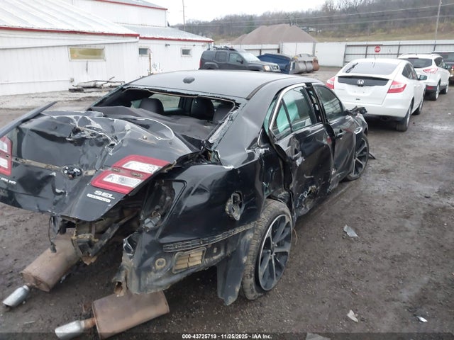 1FAHP2E88EG133330 Ford TAURUS SEL