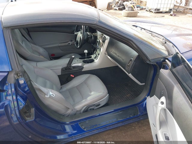 2005 CHEVROLET CORVETTE 1G1YY24U955132830 Photo 4