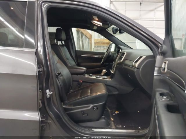 2017 JEEP GRAND CHEROKEE 1C4RJFBG0HC798026 Photo 4