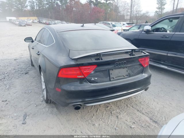 2014 AUDI A7 WAU2GAFC2EN092764 Photo 2