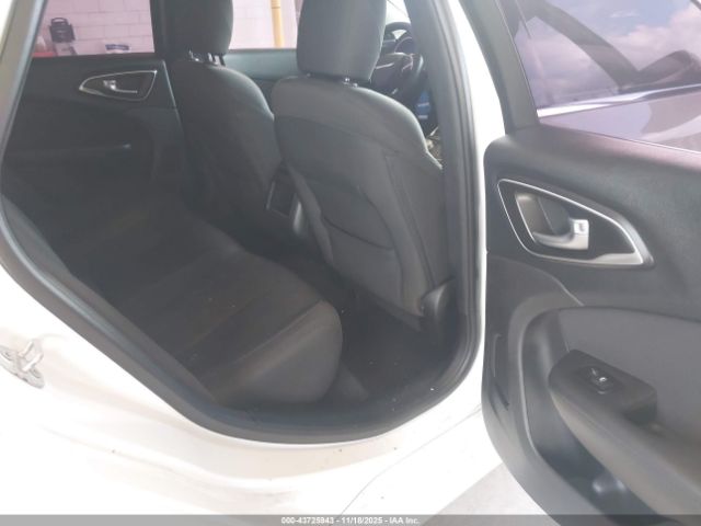 2016 CHRYSLER 200 1C3CCCABXGN151841 Photo 7