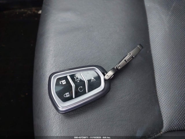 2018 CADILLAC XT5 1GYKNDRS8JZ107701 Photo 10