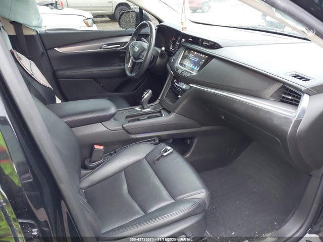 2018 CADILLAC XT5 1GYKNDRS8JZ107701 Photo 4