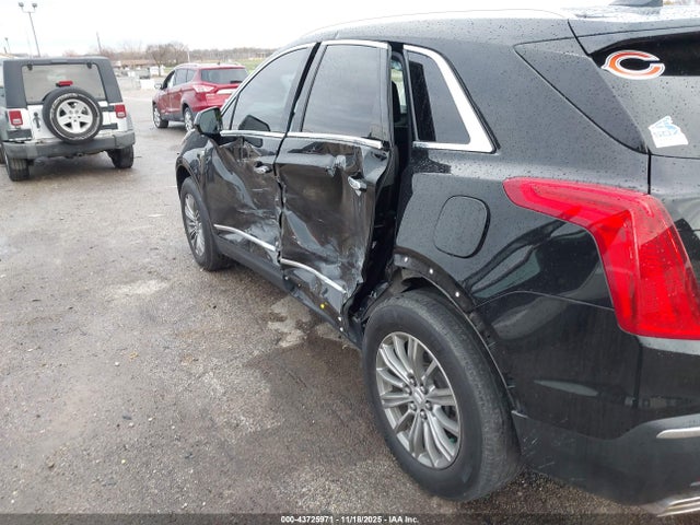 2018 CADILLAC XT5 1GYKNDRS8JZ107701 Photo 5