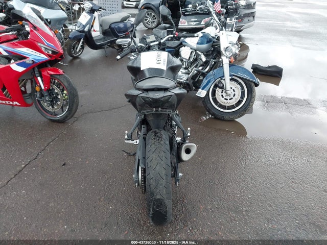 MH3RH20Y6PK009674 Yamaha Mt-03