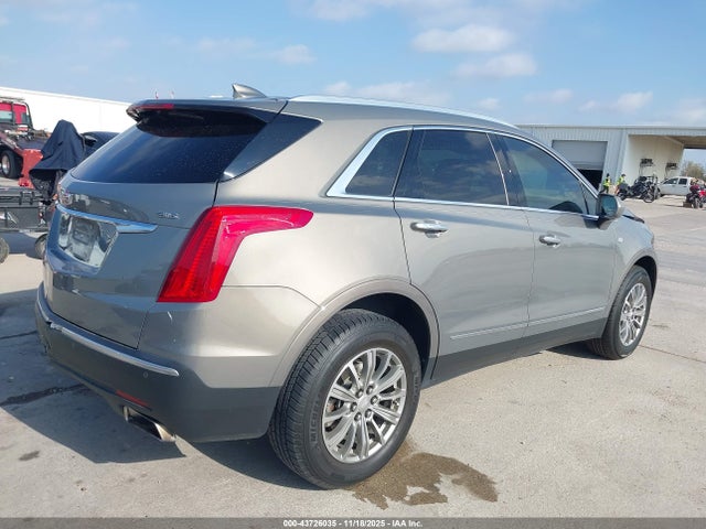 2018 CADILLAC XT5 1GYKNCRS8JZ194400 Photo 3