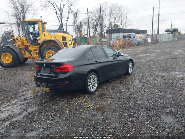43726146 :رقم المزاد ، WBA8E5G5XGNU21642 vin ، 2016 Bmw 320i Xdrive مزاد بيع