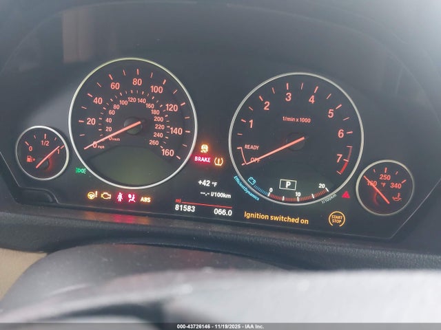 43726146 :رقم المزاد ، WBA8E5G5XGNU21642 vin ، 2016 Bmw 320i Xdrive مزاد بيع