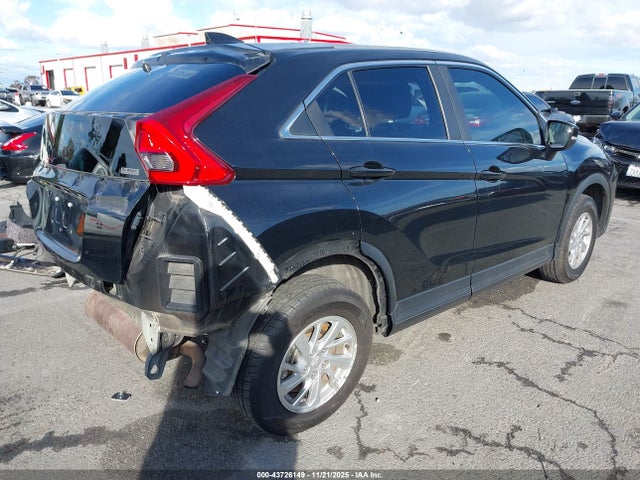 2019 MITSUBISHI ECLIPSE CROSS JA4AT3AA5KZ024453 Photo 3