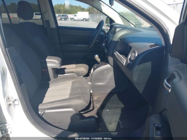 2015 JEEP COMPASS 1C4NJCBA9FD178100 Photo 4