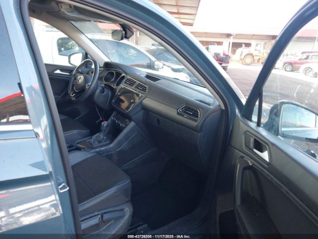 2021 VOLKSWAGEN TIGUAN 3VV3B7AX0MM157673 Photo 4
