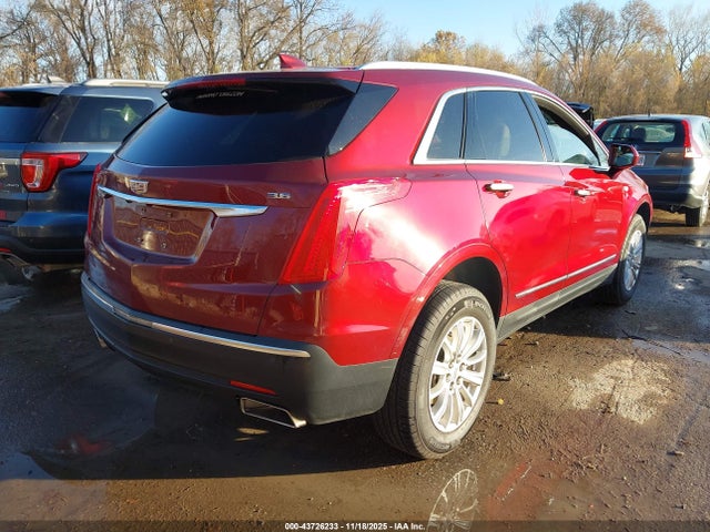 2018 CADILLAC XT5 1GYKNARS6JZ163568 Photo 3