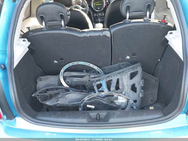 WMWXM5C51F3A57824 Mini Hardtop Cooper