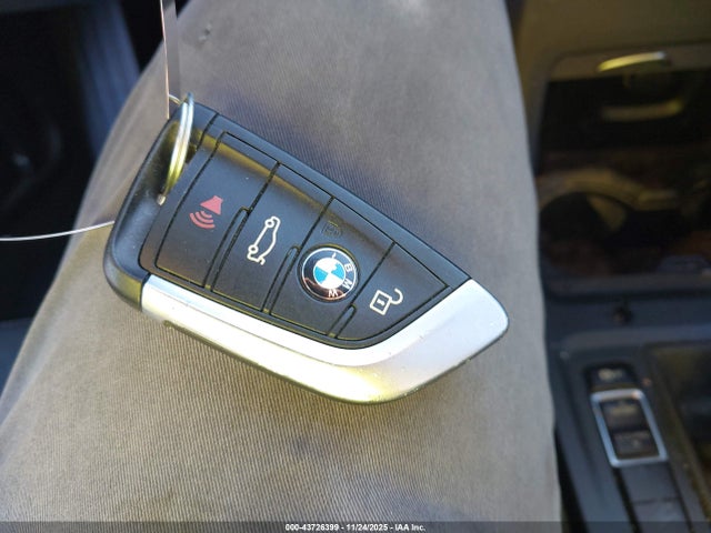 43726399 :رقم المزاد ، WBXHU7C31J5L07755 vin ، 2018 Bmw X1 Sdrive28i مزاد بيع
