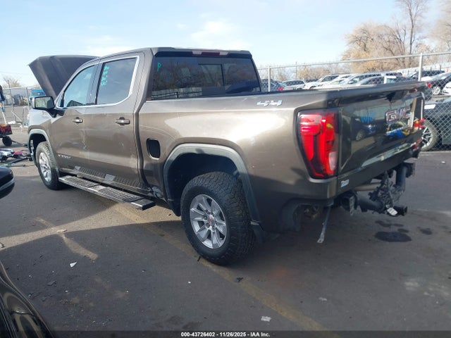 1GTP9BEK0KZ273867 GMC Sierra 1500 Sle