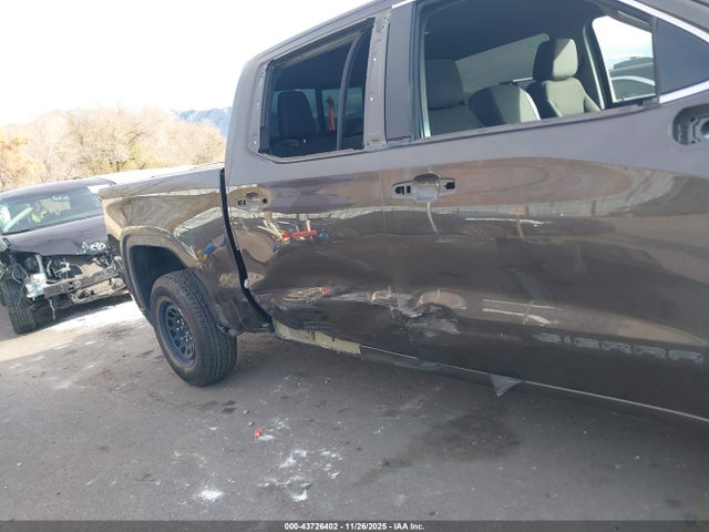1GTP9BEK0KZ273867 GMC Sierra 1500 Sle