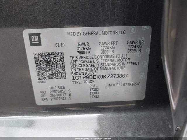 1GTP9BEK0KZ273867 GMC Sierra 1500 Sle